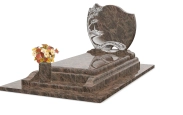 Monument Inhumation 16B